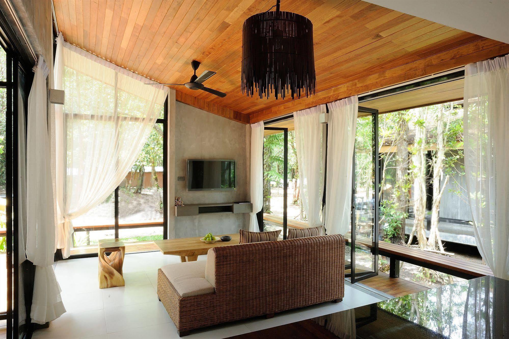 Villa Thalanena By The Beach Exterior foto